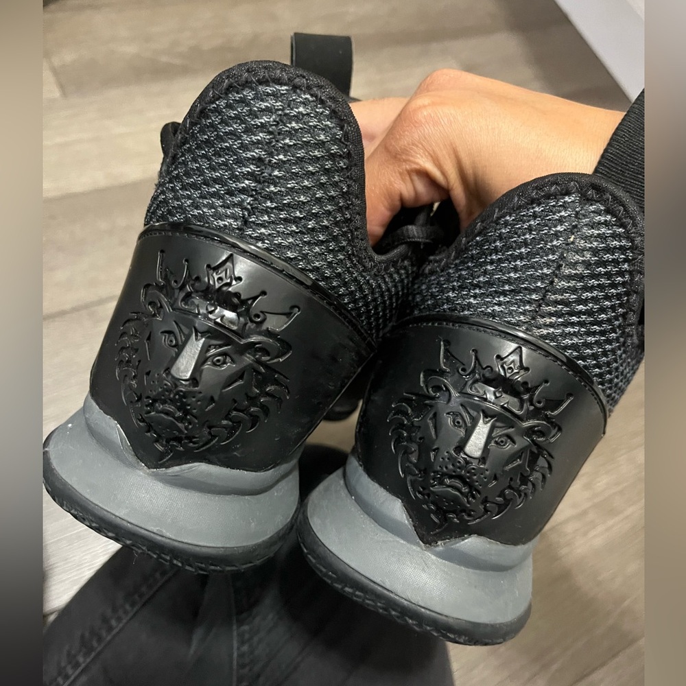LeBron Witness 4 - Picture 3 of 8